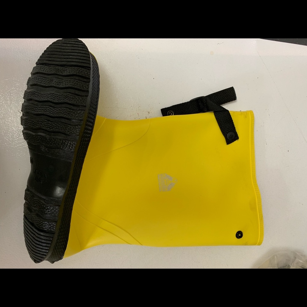 Men’s Slickers NIB - Picture 3 of 5